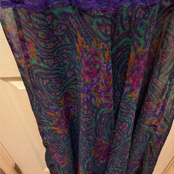 Victorias Secret Vintage Gold Label Lace Trim Multicolor Paisley Nightgown NWT!! - Picture 11 of 14
